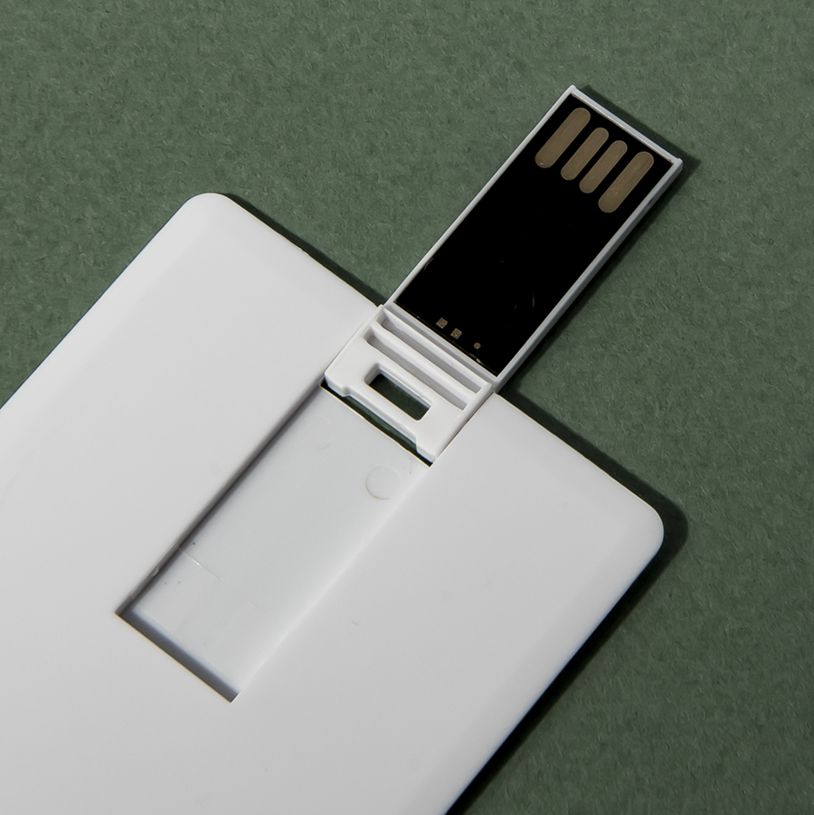 USB flash-карта CARD с логотипом купить в Орле (H-19305_16Gb)